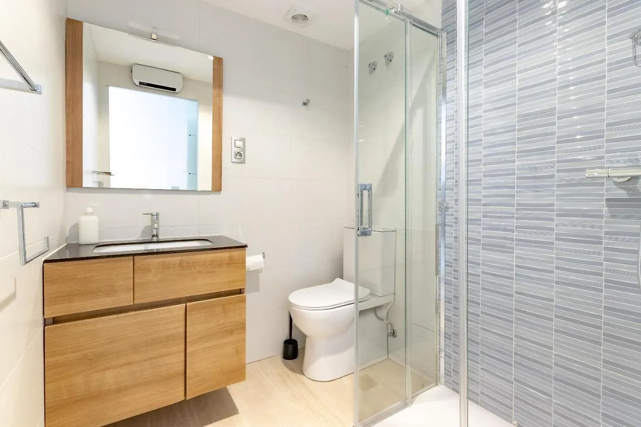 Cruces Metro Rooms Barakaldo 0*,  Spain