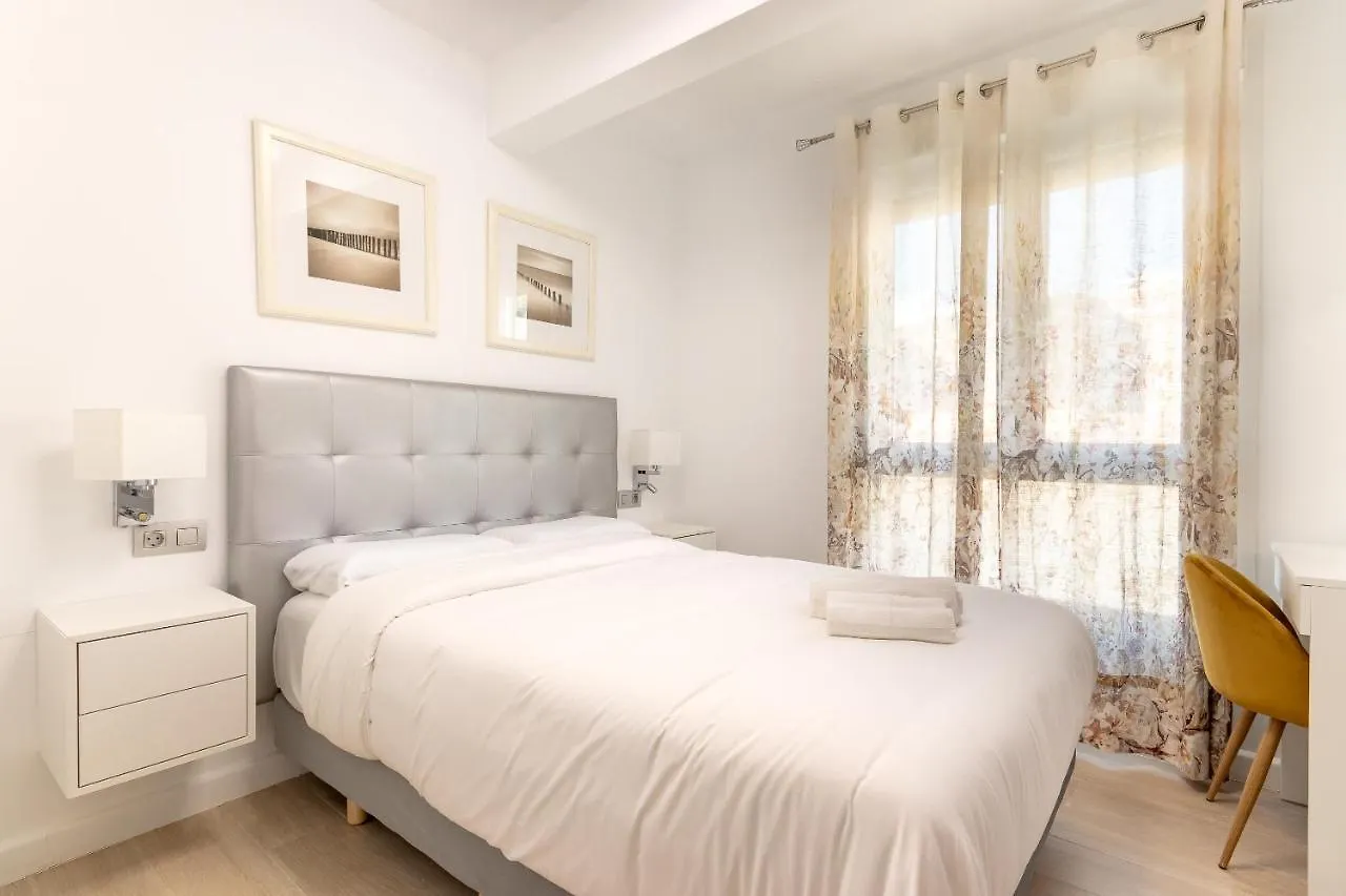 Guest house Cruces Metro Rooms Barakaldo Spain