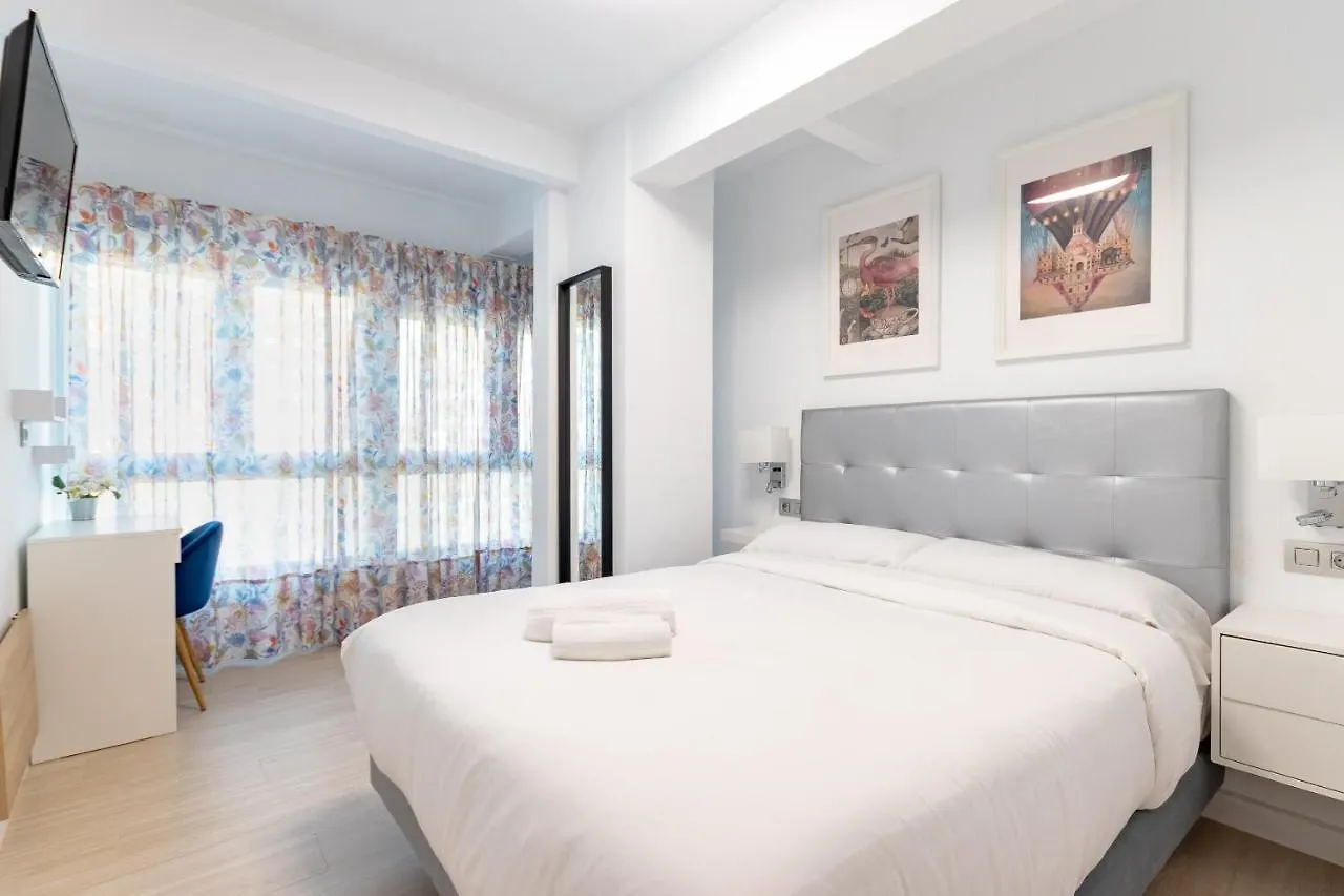 Cruces Metro Rooms Barakaldo Spain